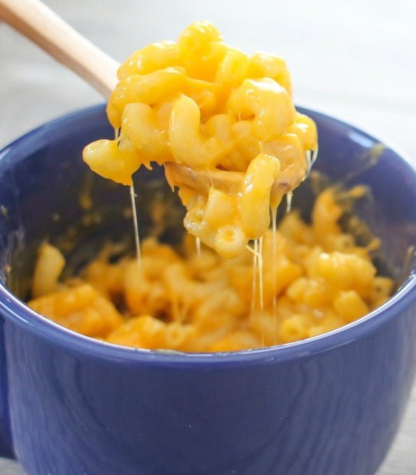 THIS PICTURE IS ABOUT MACARONI CHEESE MUG